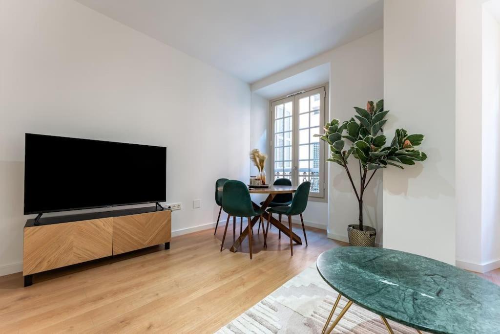 Apartament Premium Flat In Malaga Center With Free Parking Zewnętrze zdjęcie