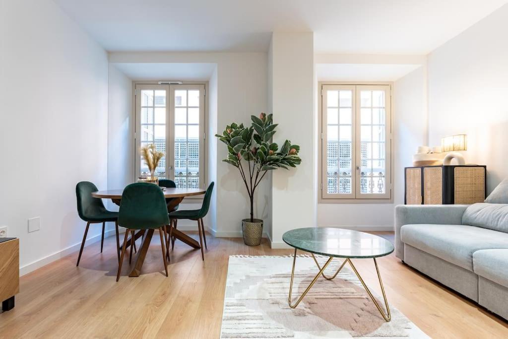 Apartament Premium Flat In Malaga Center With Free Parking Zewnętrze zdjęcie